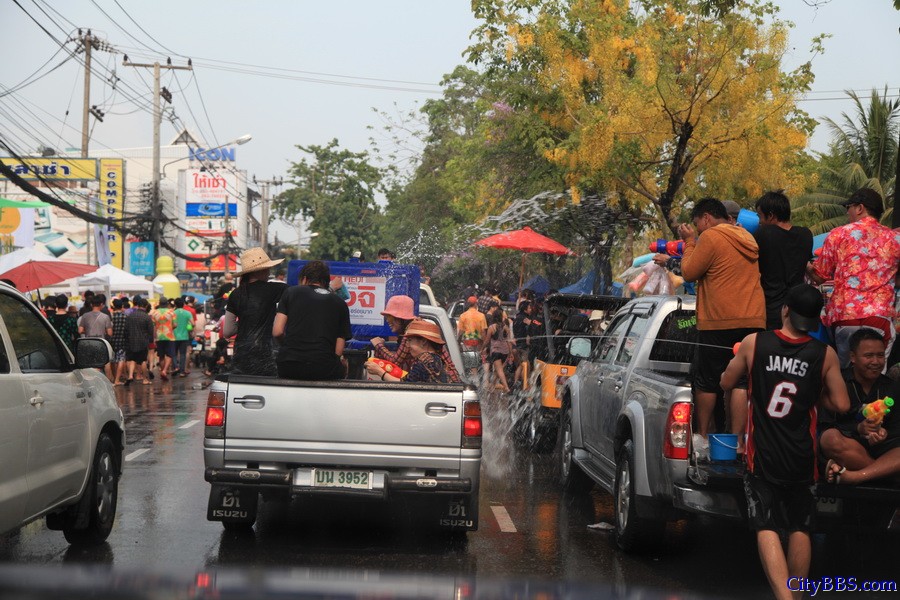 2014_ChiangMai_Songkran_清迈宋干节