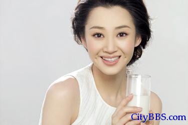 许晴谈被行长包养传闻