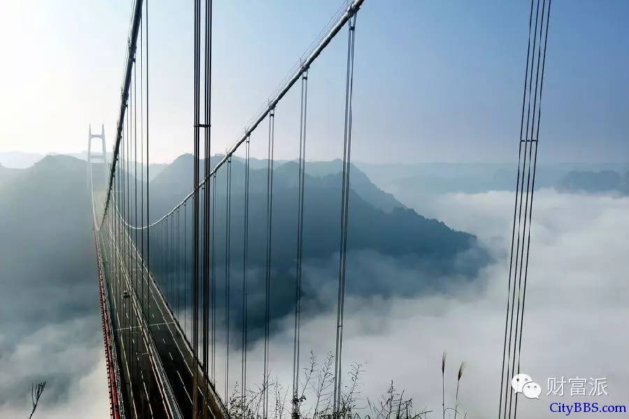 中国最美的10条公路 让归家的旅途不再寂寞
