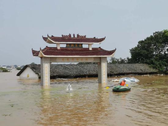 鄱阳湖抗洪形势有多严峻.jpg
