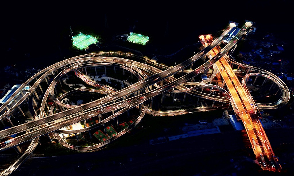 黔春立交桥夜景.jpg