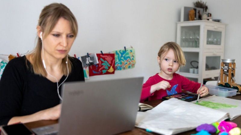 人口与生育：政府如何才能说服人们生小孩