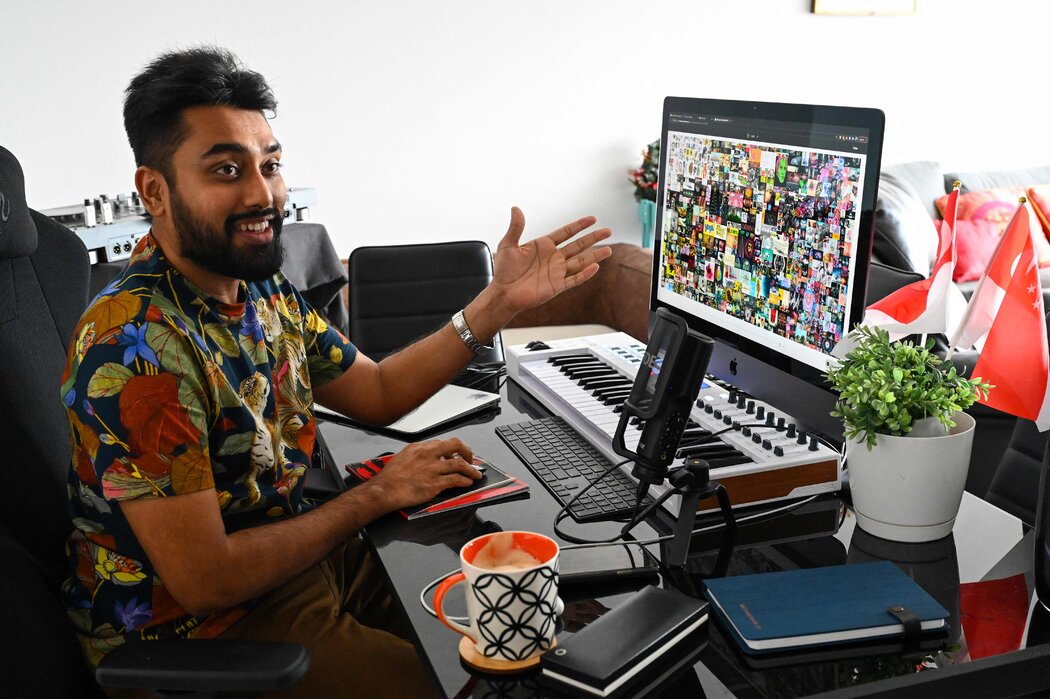 区块链企业家维格尼什·桑达雷森展示Beeple的作品《每一天：最初5000天》