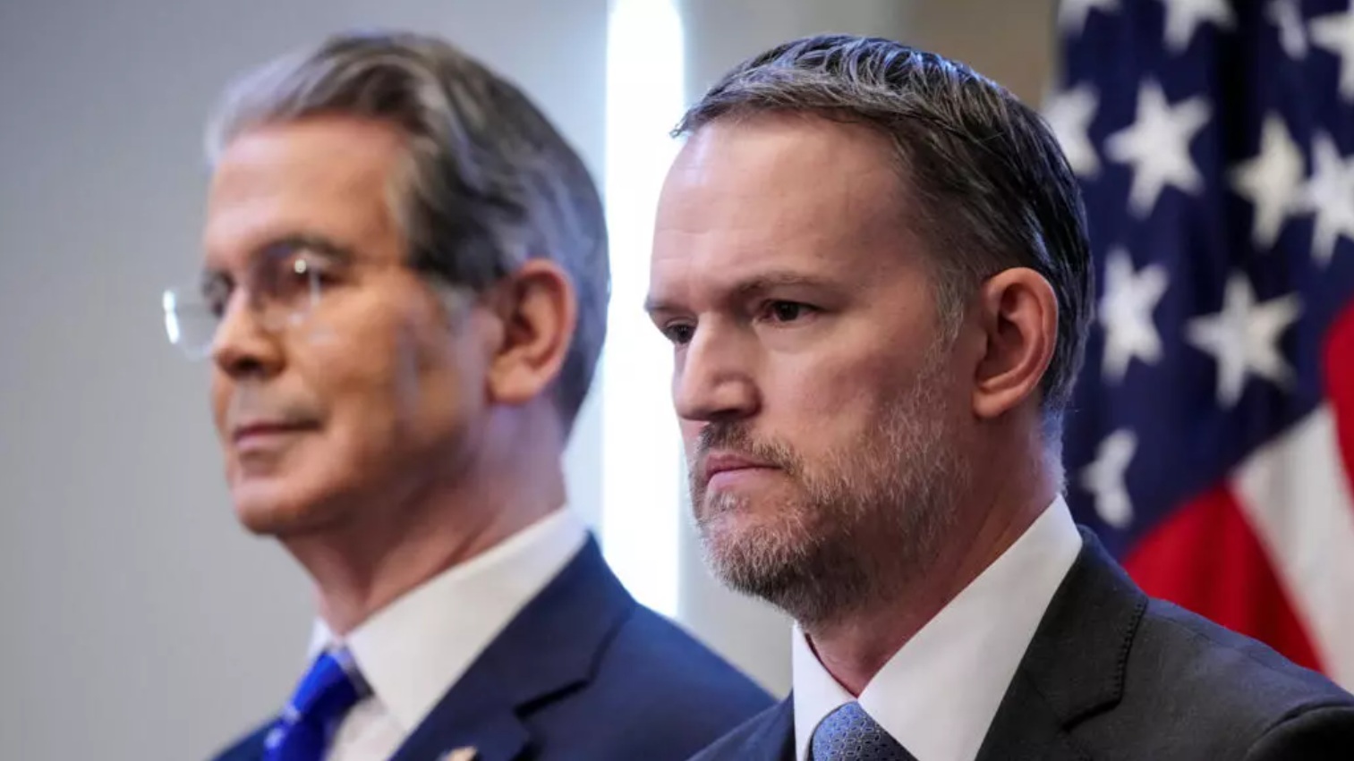 美国贸易顾问格里尔与财政部长贝森特